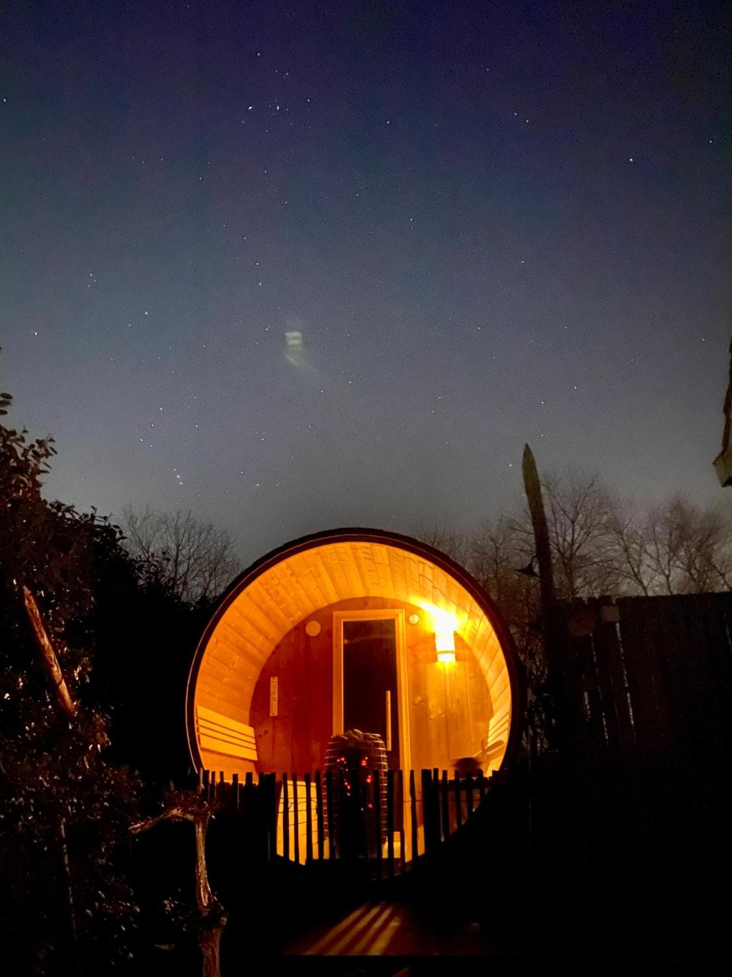 Villa Friedolin Heeft Zicht Op Zee En Duinen, In Duinenreservaat, Hot Tub Met Jacuzzi En Sauna Met Zeezichten Te Остдюнкерк Екстериор снимка